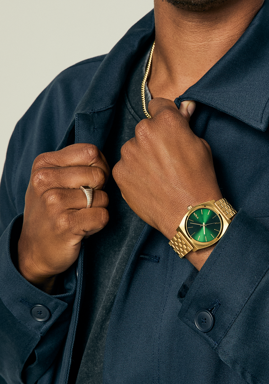 Time Teller - Gold / Green Sunray View 9